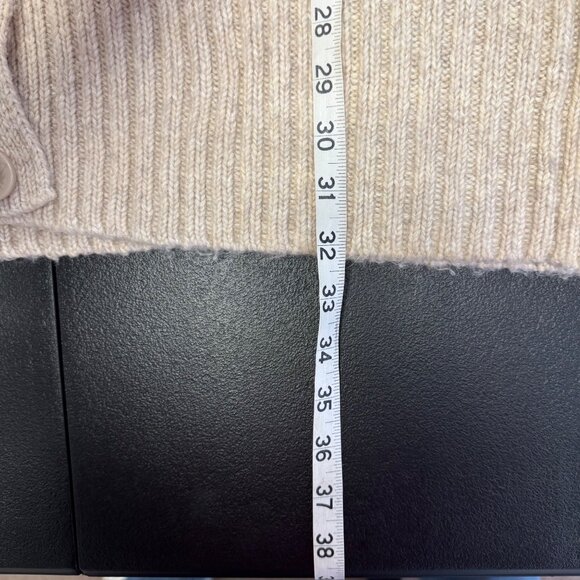 Cabi Steady Cardigan women’s Button-Up Sweater Size Small Oatmeal/Cream Preppy - Picture 5 of 10